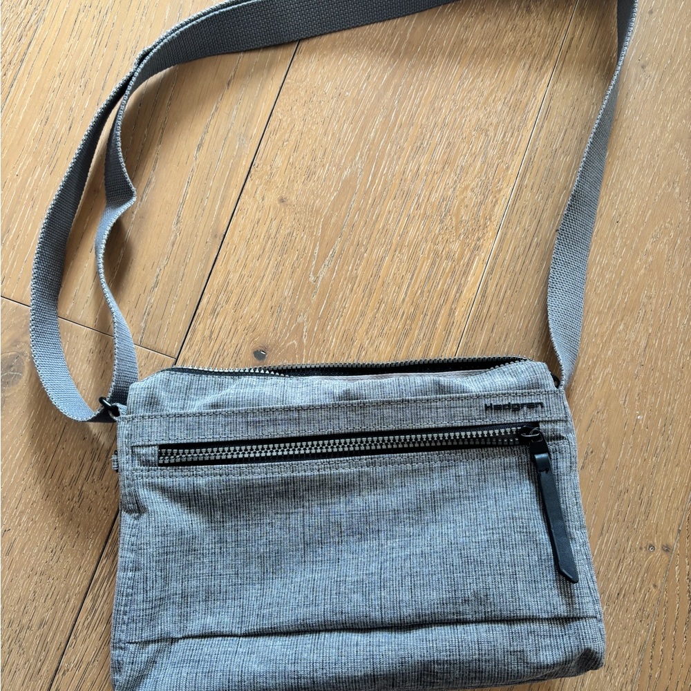 Modern Gray Cross Body Bag